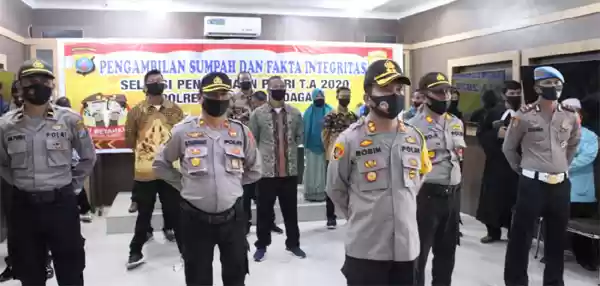 Polres Sergai Gelar Pakta Integritas Penerimaan Anggota Polri T.A 2020 Secara Virtual