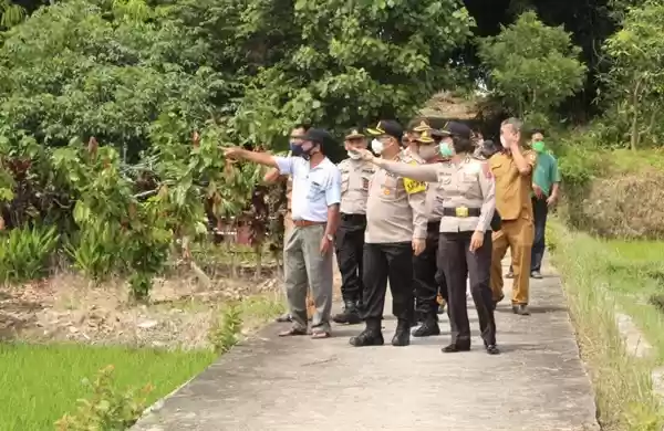 Kapolres Siantar Bentuk Kampung Paten di Sianjur Nauli