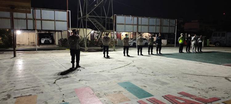 Kapolres Simalungun Pimpin Apel Malam Kesiapsiagaan dan Patroli Antisipasi Takbir Keliling