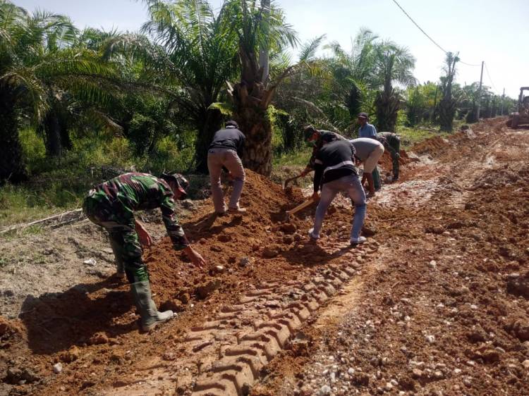 Alat Berat Terus Dikerahkan Percepat Pembangunan Aukas