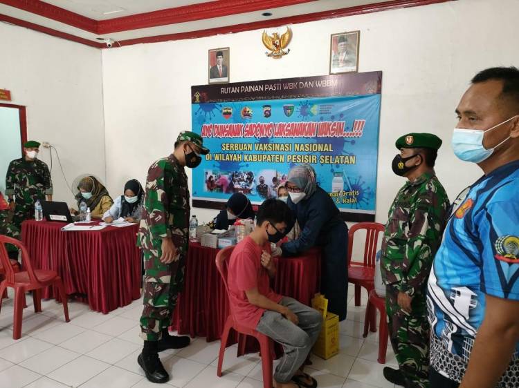 Kodim 0311/Pessel Sukseskan Serbuan Vaksinasi Nasional Di wilayah Kabupaten Pesisir Selatan