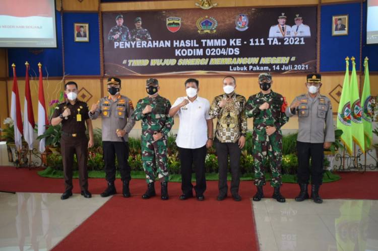 Bupati DS Berharap Kerjasama dan Semangat Gotong Royong Selama TMMD Dapat Terus Dilanjutkan