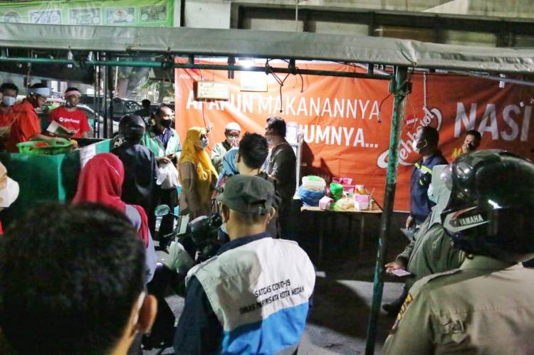 Tertibkan Warung Nasi Goreng Dijalan Pemuda, Petugas Diprovokasi Oleh Oknum Tidak Dikenal