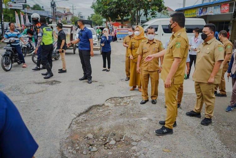 Jalan Bunga Asoka Akan Diperbaiki, Warga Sambut Bahagia