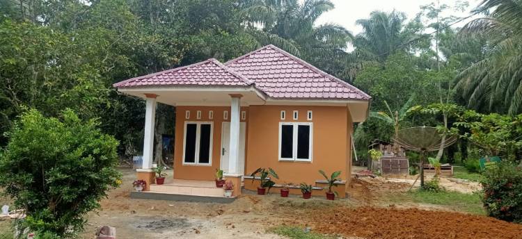 Bedah Rumah Program TMMD milik Bu Halimah telah rampung.