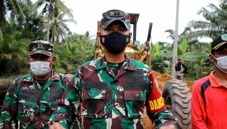 Realisasi Program TMMD ke-111 Kodim 0321 Rohil Diatas 80 Persen