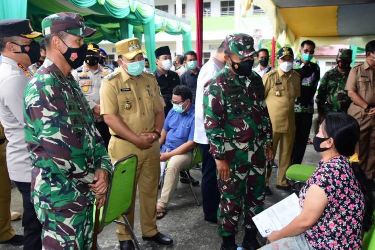 Pangdam I/BB : Minta Masyarakat Tetap Disiplin Menjalankan Protokol Kesehatan dan Segera Divaksin Bagi Yang Belum