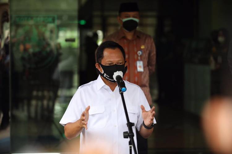 Salurkan Anggaran Insentif Nakes 100 Persen, Pemerintah Kota Depok Diapresiasi Mendagri
