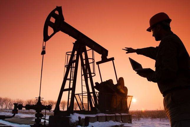 Harga Minyak Dunia Meroket