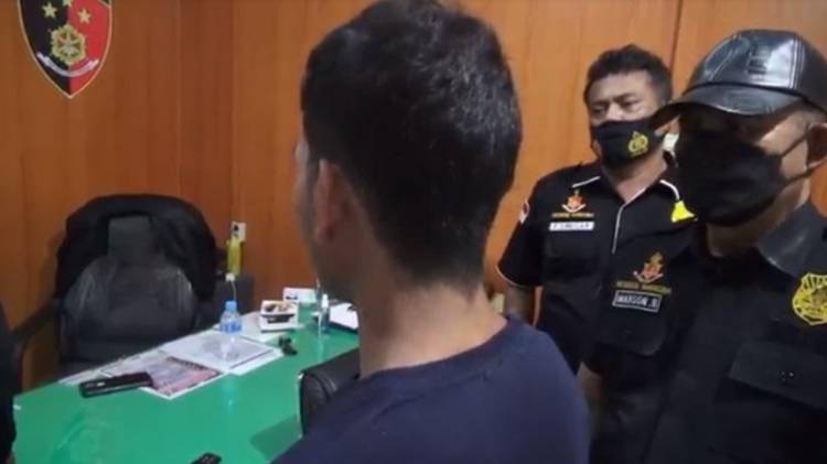 Di PHK, Mantan Karyawan Perkebunan Ditangkap Polisi Pikul 10 Kg Ganja