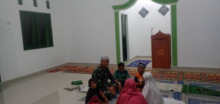 Detik-detik Terakhir Bersama Personel Satgas, Warga: Sedih, Momen Seperti Ini Tak Mungkin Terulang
