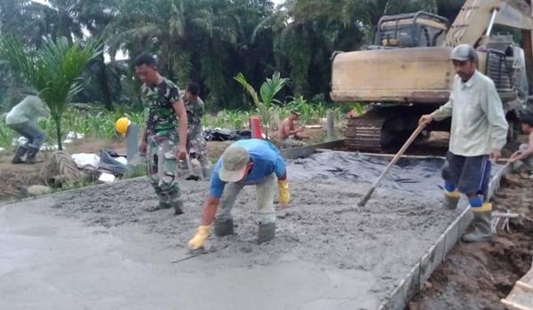 Warga: "Tanpa TMMD Kodim 0204/DS, Entah Kapan Desa Kami Bisa Berubah"