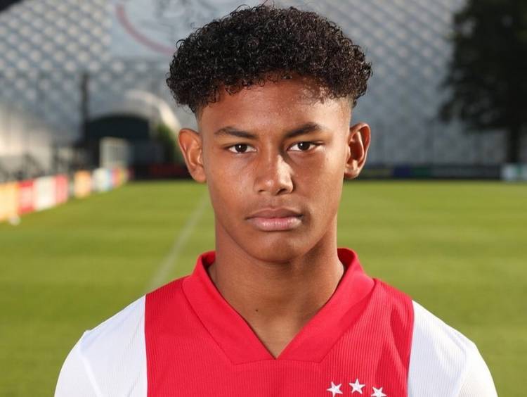 Noah Gesser Pemain Berdarah Indonesia-Belanda Meninggal Dunia