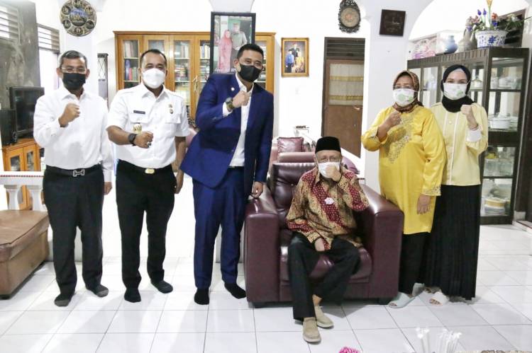 HUT  Kota Medan, Bobby Nasution Kunjungi Afifuddin Lubis