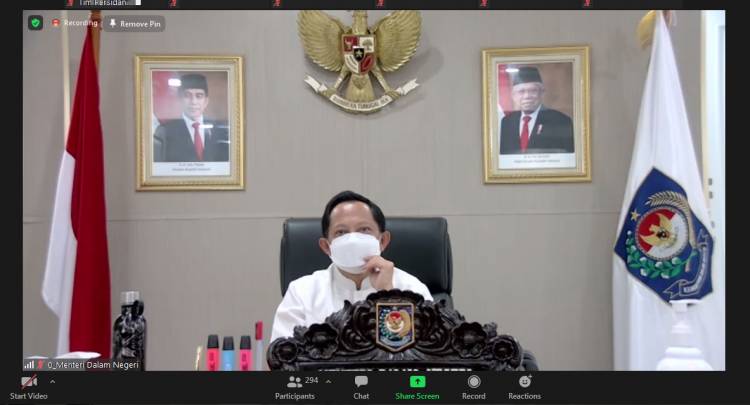 Mendagri Keluarkan SE Soal Penertiban PPKM dan Percepatan Vaksinasi