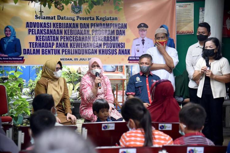 Nawal Lubis Dorong Agar Penanganan AIDS Lebih Sistematis dan Serius