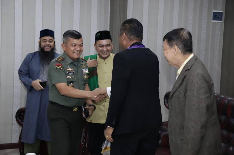Perkokoh Sinergitas Forum Komunikasi Lintas Umat Lakukan Audiensi Dengan Pangdam I/BB