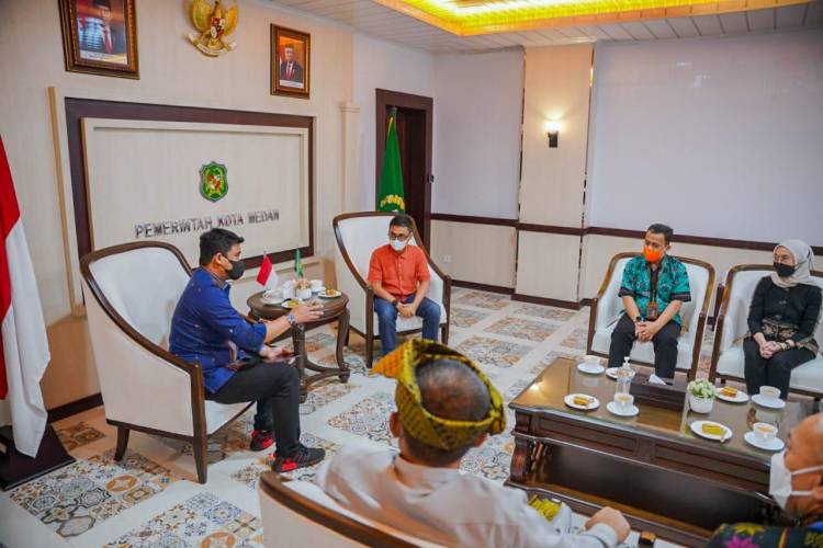 Ajak PT Pos Indonesia Berkolaborasi, Bobby Nasution Ingin Pos Bloc Tampung UMKM Binaan Pemko Medan