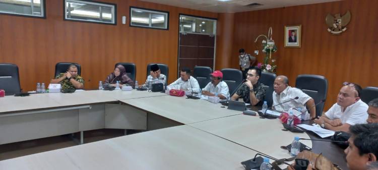 RDP di DPRD Medan Putuskan Biaya Kontribusi Penyediaan Fasilitas Kios Diturunkan 15 Persen
