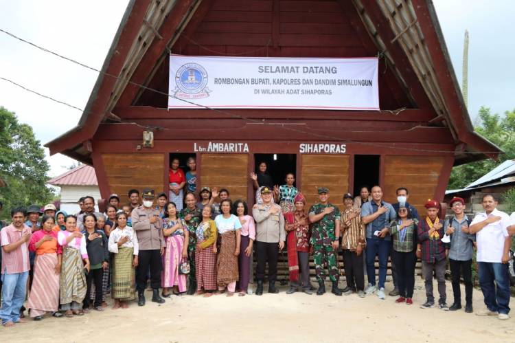 Temu Ramah Kapolres Simalungun Bersama Masyarakat Adat Ambarita Sihaporas (Lamtoras) Mendukung Harkamtibmas