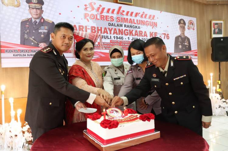 Polres Simalungun Gelar Syukuran Hari Bhayangkara Ke-76 Tahun 2022