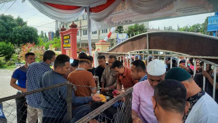 Peringati Hari Raya Idul Adha 1443 H, Polresta Deli Serdang Laksanakan Penyembelihan Hewan Qurban