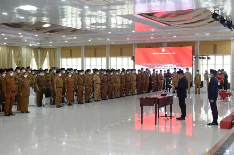 Gubernur Sumut Lantik 344 Kepala Sekolah SMA Sederajat, Akan Evaluasi Enam Bulan Sekali