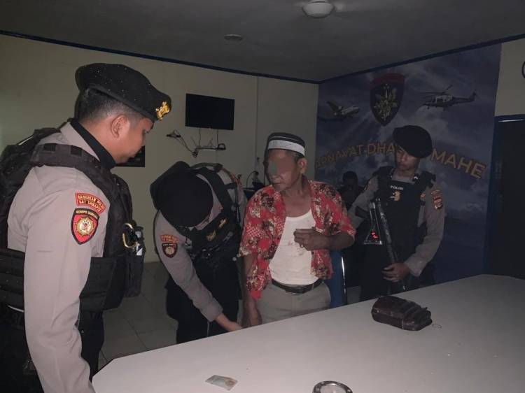 Geger... Suami Bunuh Istri, Korban Dtikam Berkali-kali