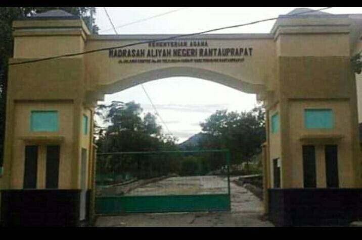 Masyarakat Mengadu ke Polres Labuhanbatu, Kepala MAN Rantauprapat Membantah