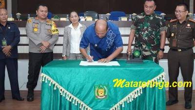Agar  Langkat Tetap Kodusif, Syah Afandin Ajak Semua OKP Tandatangani Nota Kesepakatan