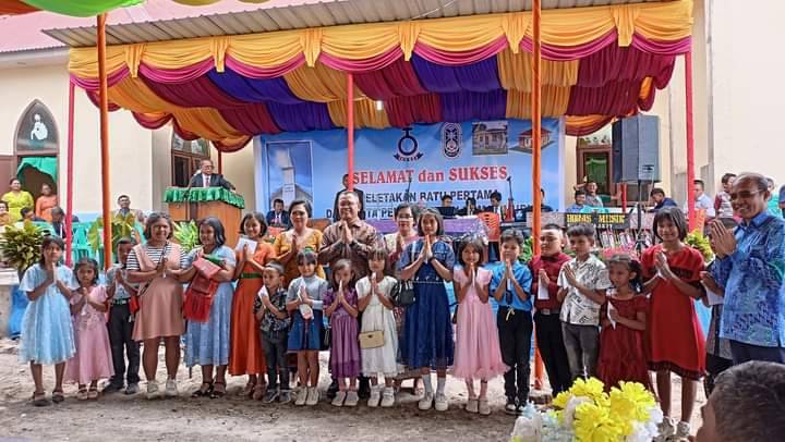 Bupati  Hadiri Pesta Pembangunan Rumah Dinas HKBP Marom Resort Marom Maranatha