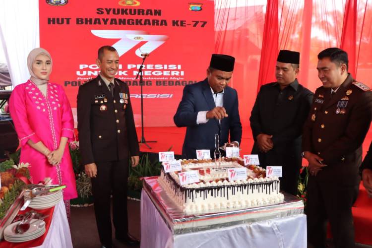 Polres Sergai Adakan Sukuran HUT Bhayangkara Ke.77