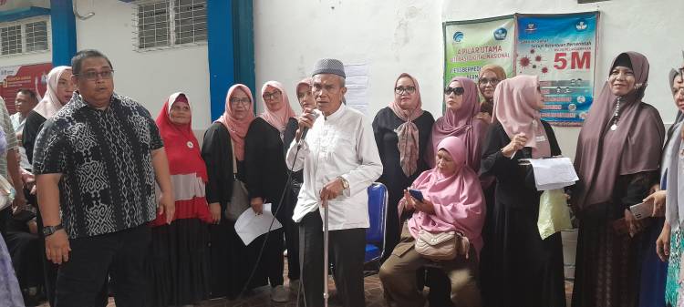 IKAL SMAN 6 Medan salurkan daging Qurban Kepada yang berhak menerima