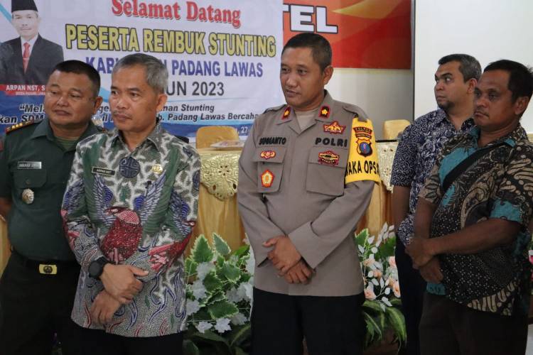 Waka Polres Padang Lawas Melaksanaksn Kegiatan Rembuk Stunting di Hotel Grandika