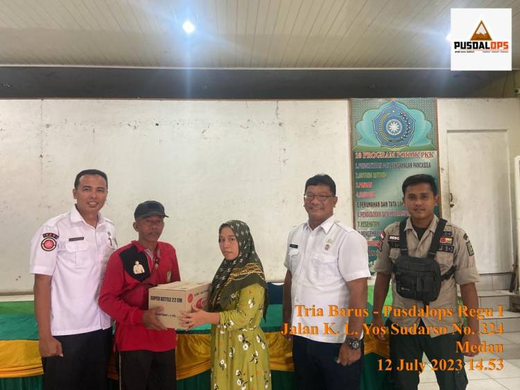 BPBD Kota Medan Bantu Korban Kebakaran Yos Sudarso