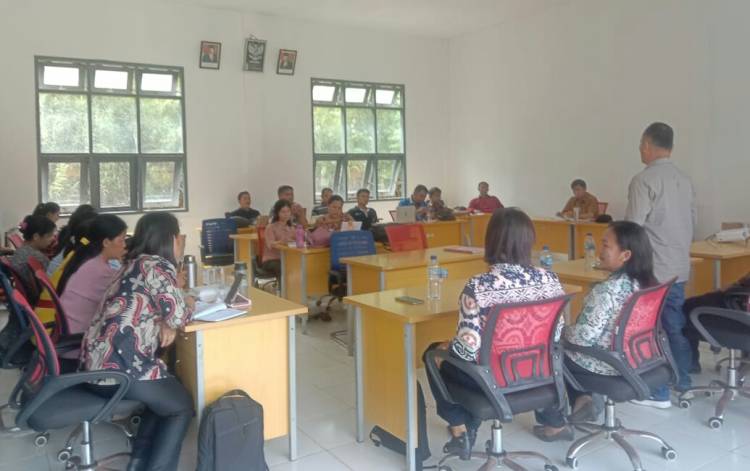 SMK Negeri 1 Toma Gelar Workshop Implementasi Kurikulum Merdeka