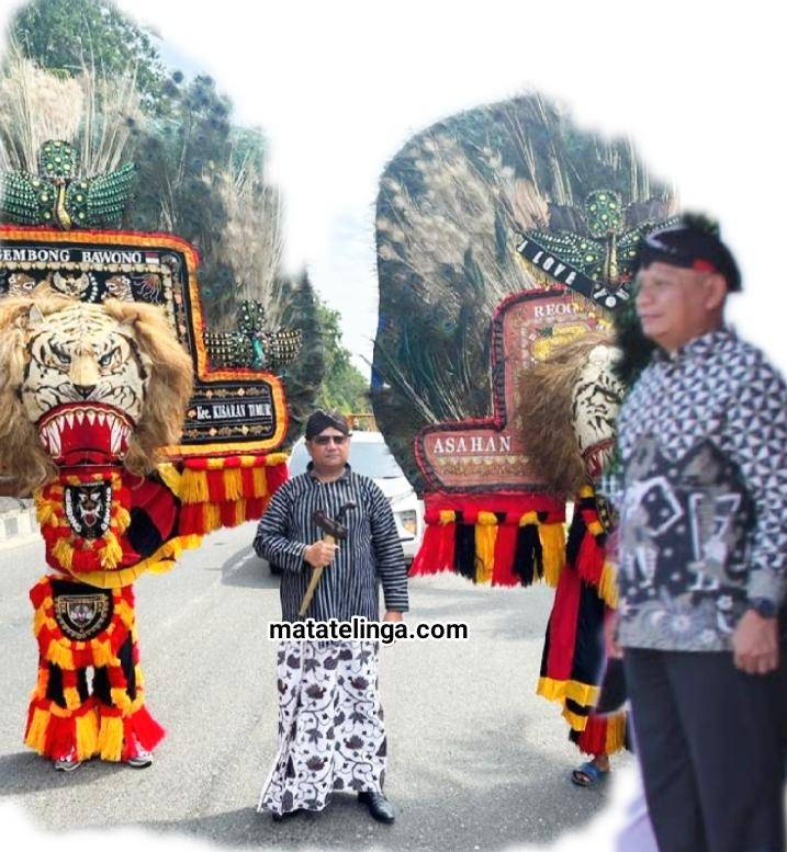 Parade Pekan Seni Budaya Daerah Dilepas Bupati .