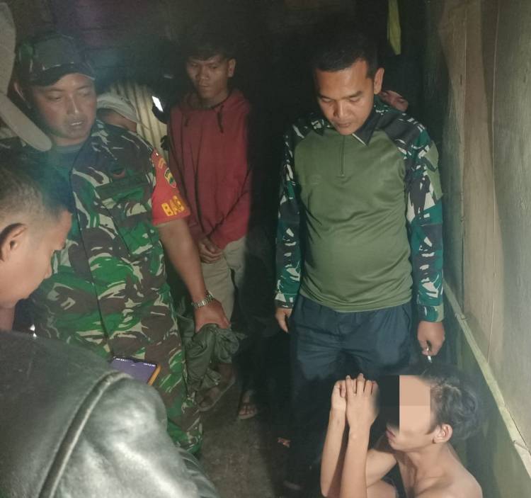 Babinsa Koramil 03/BT Kodim 0205/ TK Bersama Personel Polsekta Berastagi Amankan Pencuri