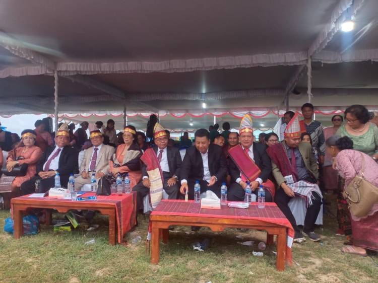 Bupati Samosir Hadiri Puncak Acara Pesta Syukuran Pomparan Parna Indonesia dan Pesta Syukuran Harianja