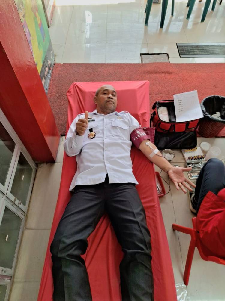 Semarak Hari Dharma Karya Dhika Ke-78, Rutan Labuhan Deli Gelar Aksi Donor Darah