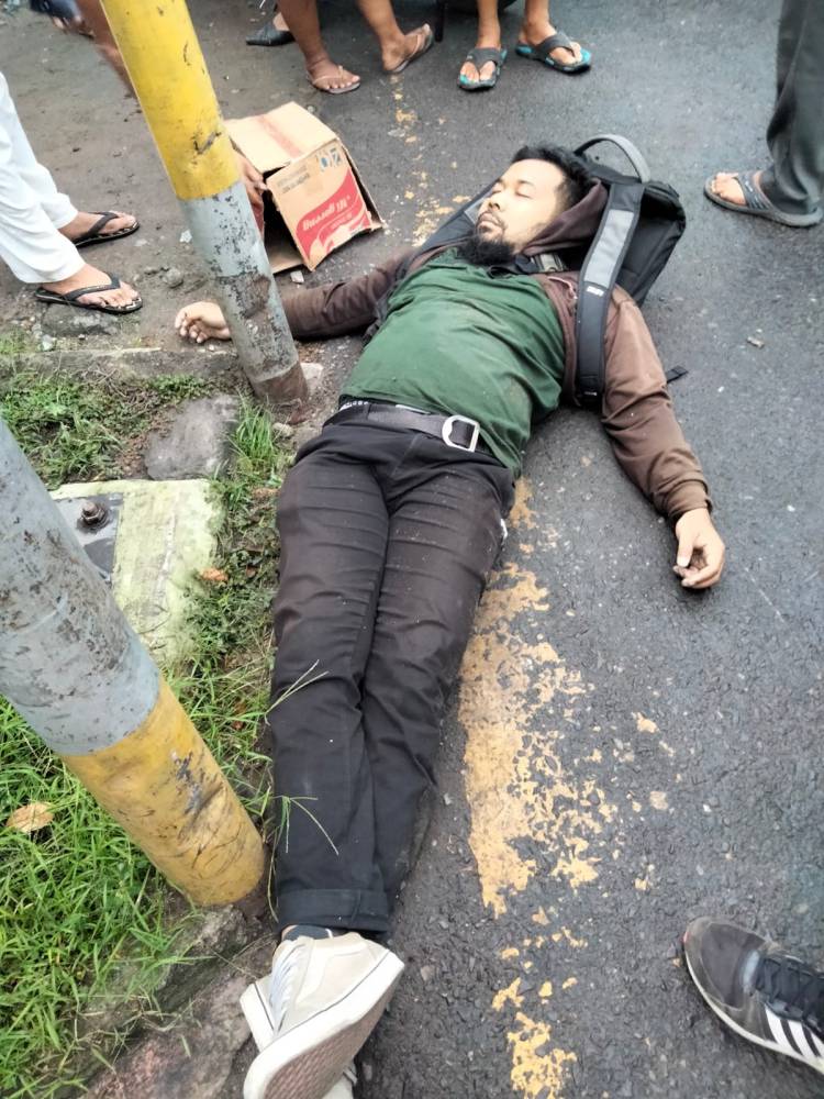 Pengendara Sepeda Motor Ditemukan Meninggal Dunia