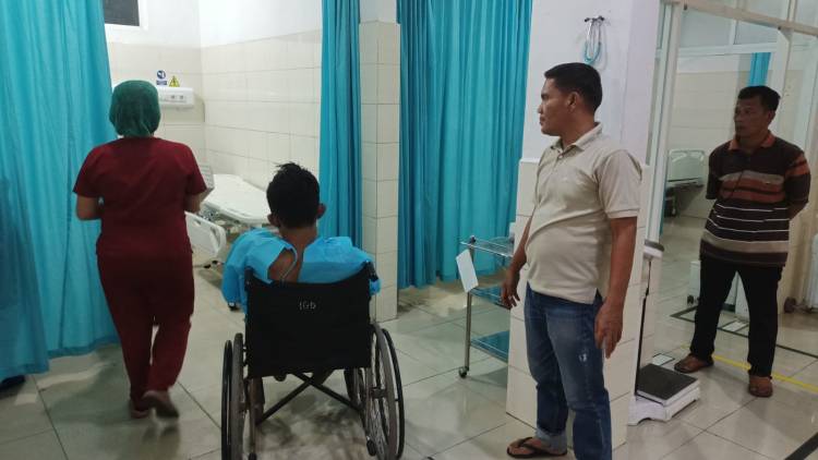 Pelaku Curanmor Dihajar Massa Diamankan ke Polsek