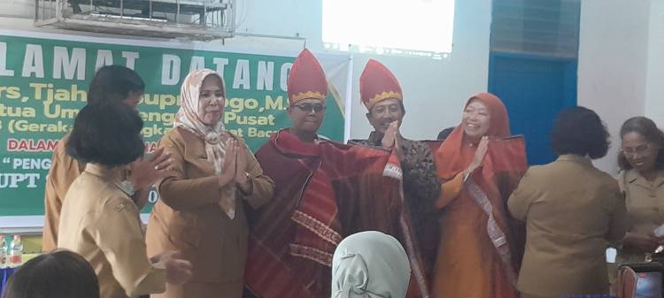 Tahun Ajaran Baru, SMP Negri 23 Medan Melaksanakan Kegiatan Sharing Penguatan Literasi untuk Guru