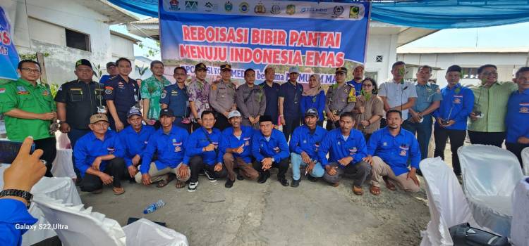 Sinergi Bersama Menjaga Ekosistem Laut Belawan Dengan Penanaman Mangrove