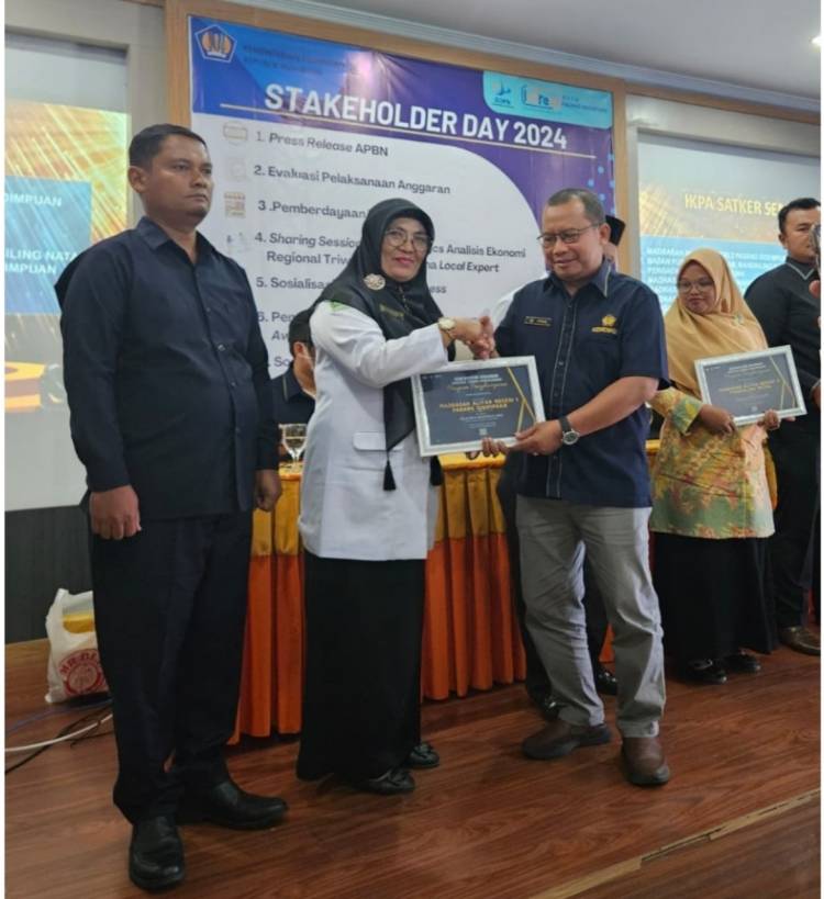MAN 1 Padangsidimpuan Raih Penghargaan Predikat IKPA Sempurna dari KPPN