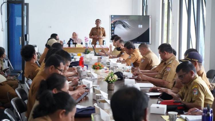 Pemkab Toba Sosialisasikan Tupoksi Pejabat Pengelola Informasi dan Dokumentasi Kecamatan dan Desa
