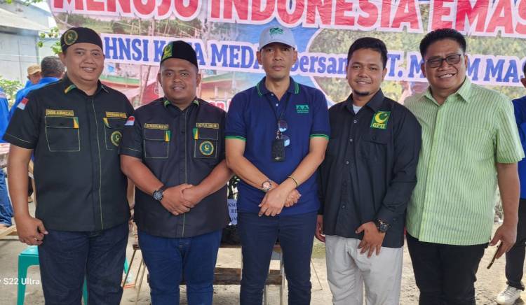 GPII Sumut Ikut Menanam Mangrove di Bibir Pantai Belawan