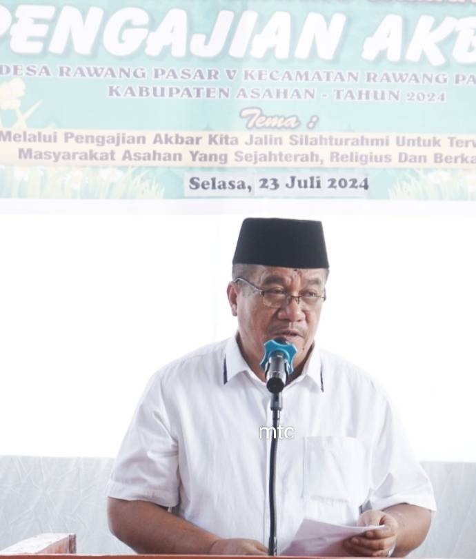 Warga Kecamatan Rawang Panca Arga Bersama Wabup Asahan Ikuti Pengajian Akbar