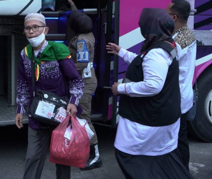 18 Orang Jamaah Haji Asahan Telah Kembali Ke Kampung Halaman