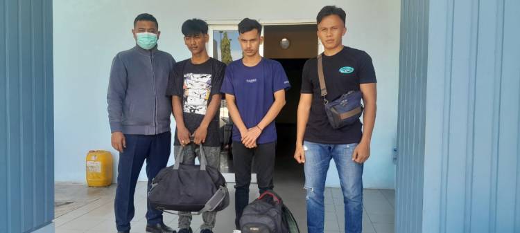 Petugas Bandar Udara Internasional Kualanamu Mengamankan Barang Yang Diduga Narkotika